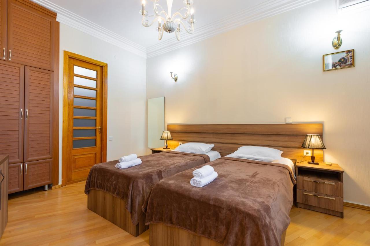 Villa Tiflisi Екстериор снимка