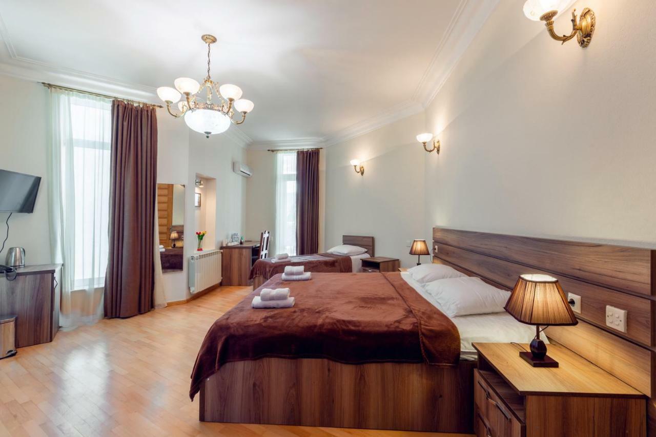 Villa Tiflisi Екстериор снимка
