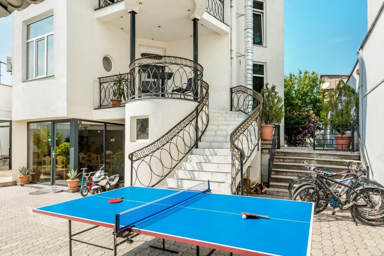 Villa Tiflisi Екстериор снимка