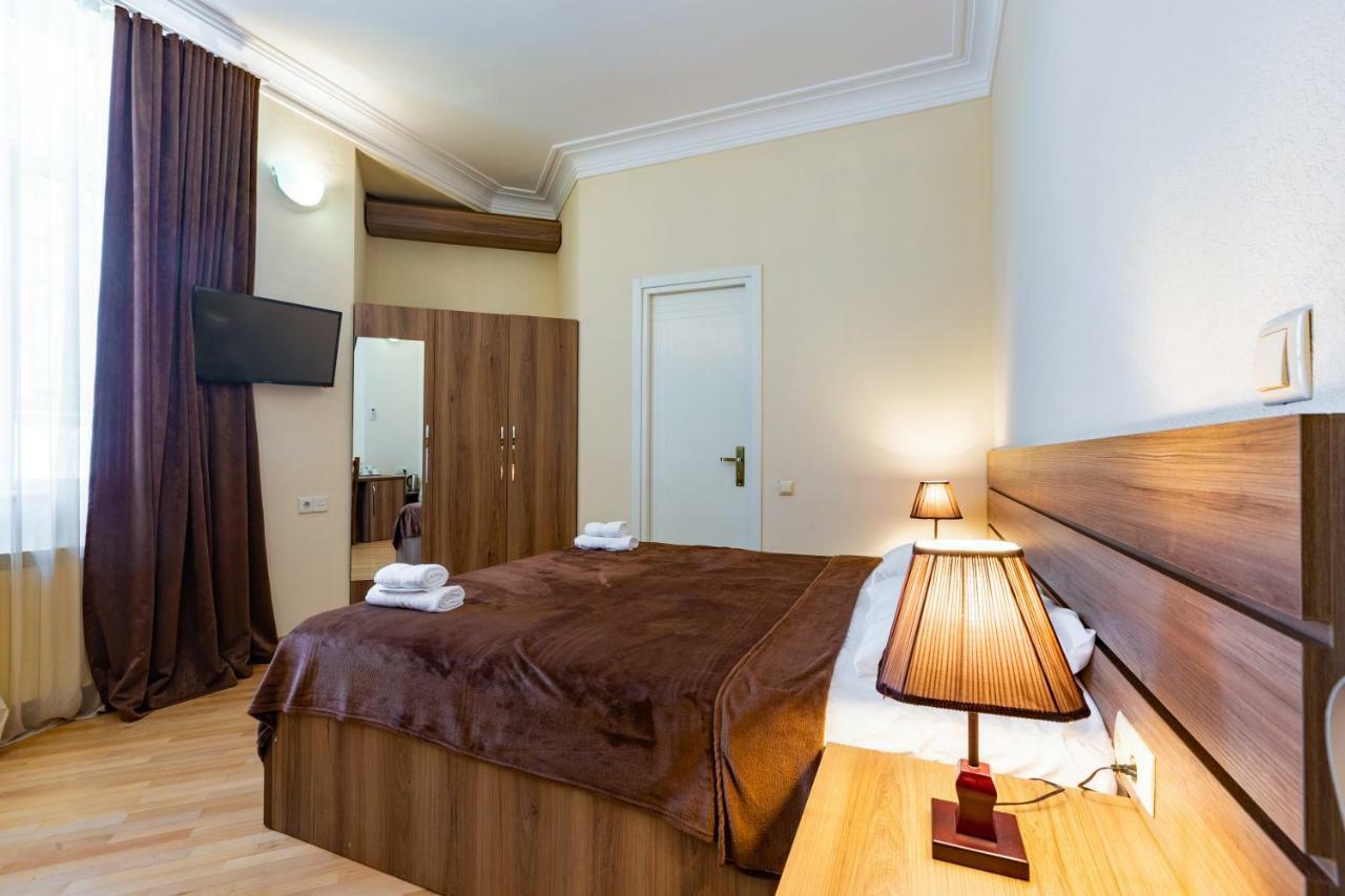 Villa Tiflisi Екстериор снимка