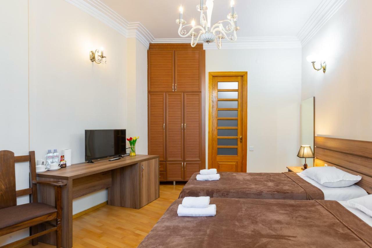 Villa Tiflisi Екстериор снимка