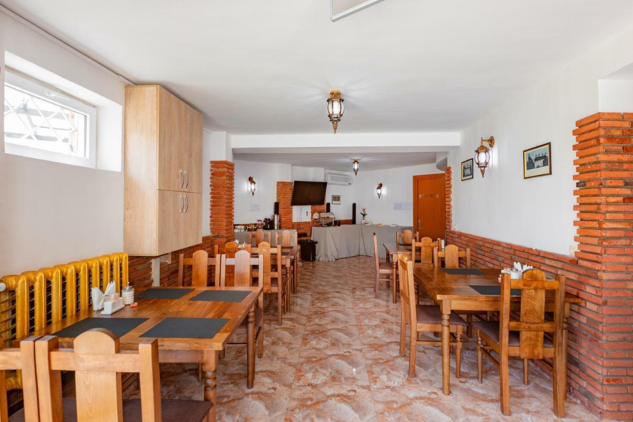Villa Tiflisi Екстериор снимка