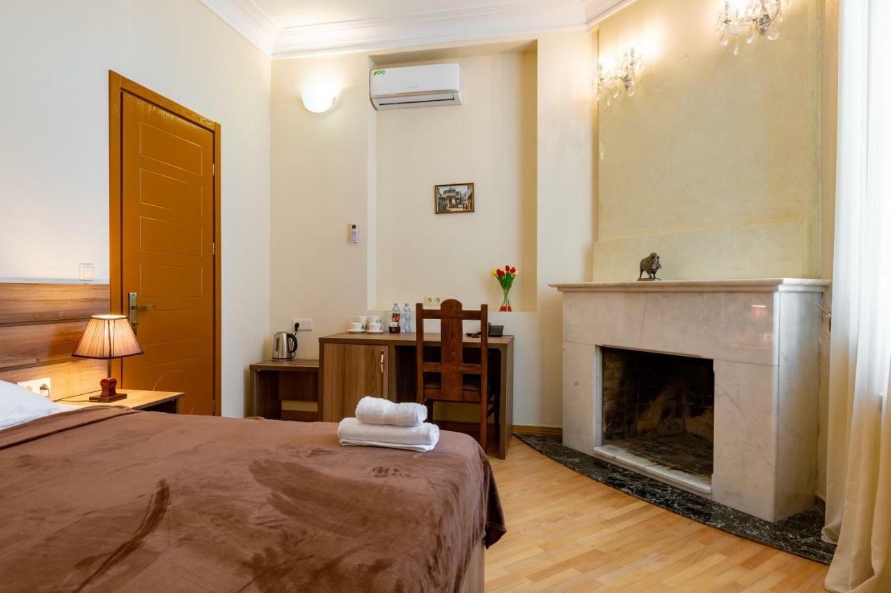 Villa Tiflisi Екстериор снимка